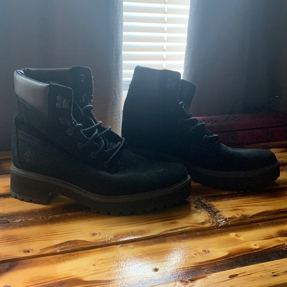 Timberland. Size 9. Black